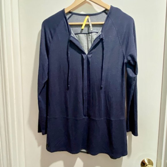 (10) Lolё Eco-Friendly Preppy Wicking Hi Low Mix Media Modal Cotton Tuni… - Picture 1 of 7